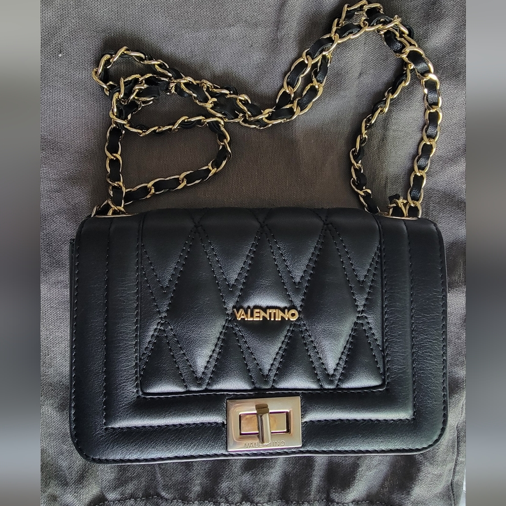 Valentino by Mario Valentino Beatriz D Leather Shoulder Bag - Picture 5 of 12